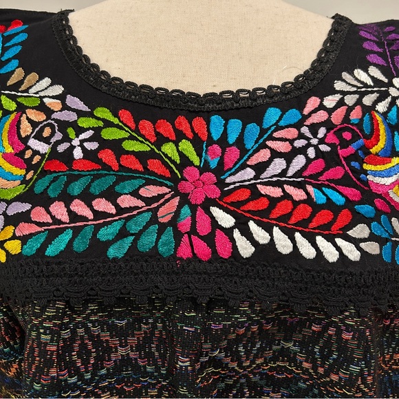 Paloma Embroidered Mexican Blouse with Hand Loom fabric. - Picture 4 of 8